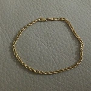 Gold rope bracelet